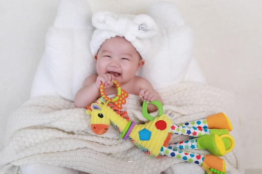 肇庆宝宝为什么会吐奶 肇庆宝宝为什么会吐奶